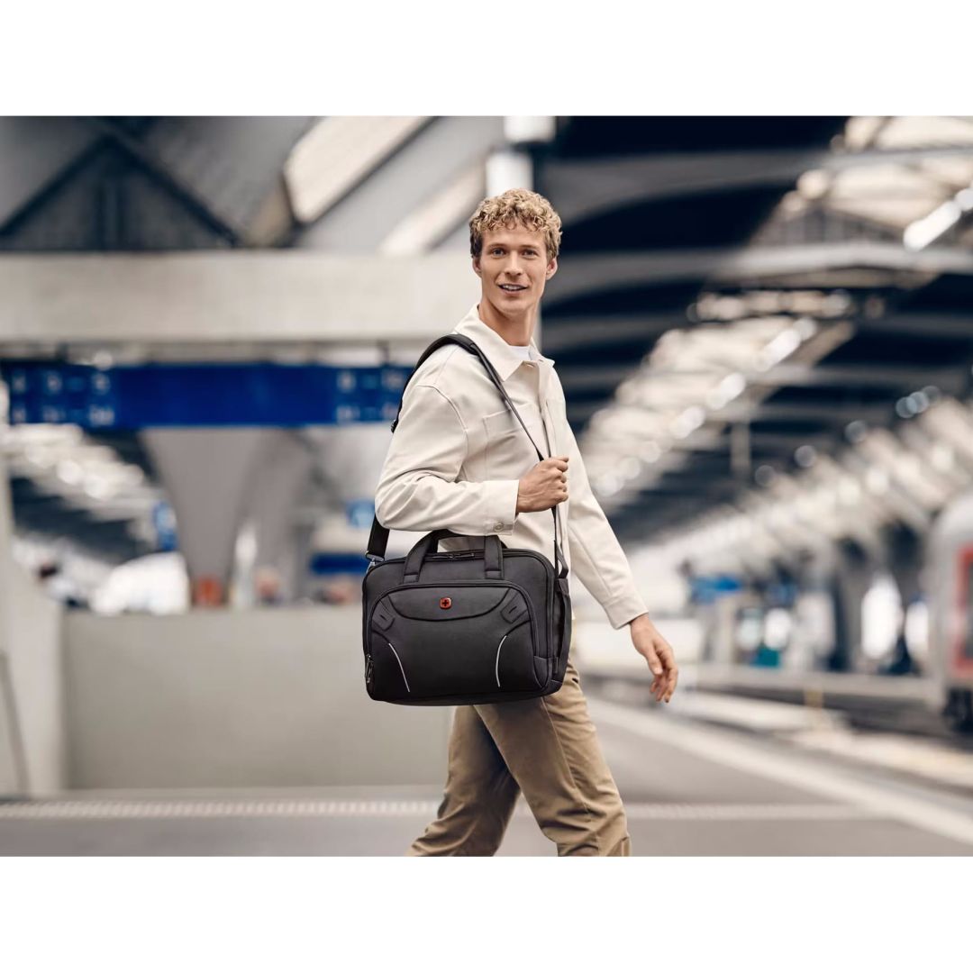 Wenger Cosmic Brief 14″-16″ Laptop Briefcase 17L Black