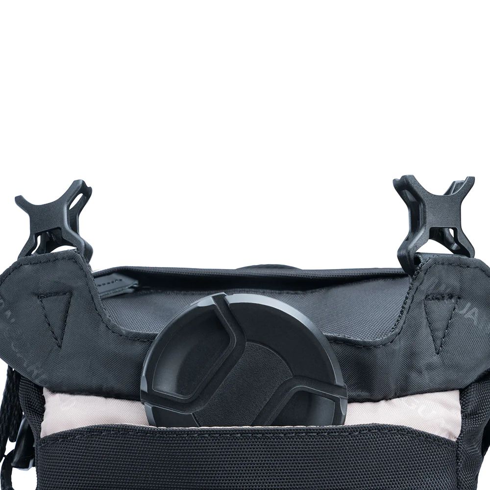 Vanguard VEO GO 24M Shoulder Camera Bag Black