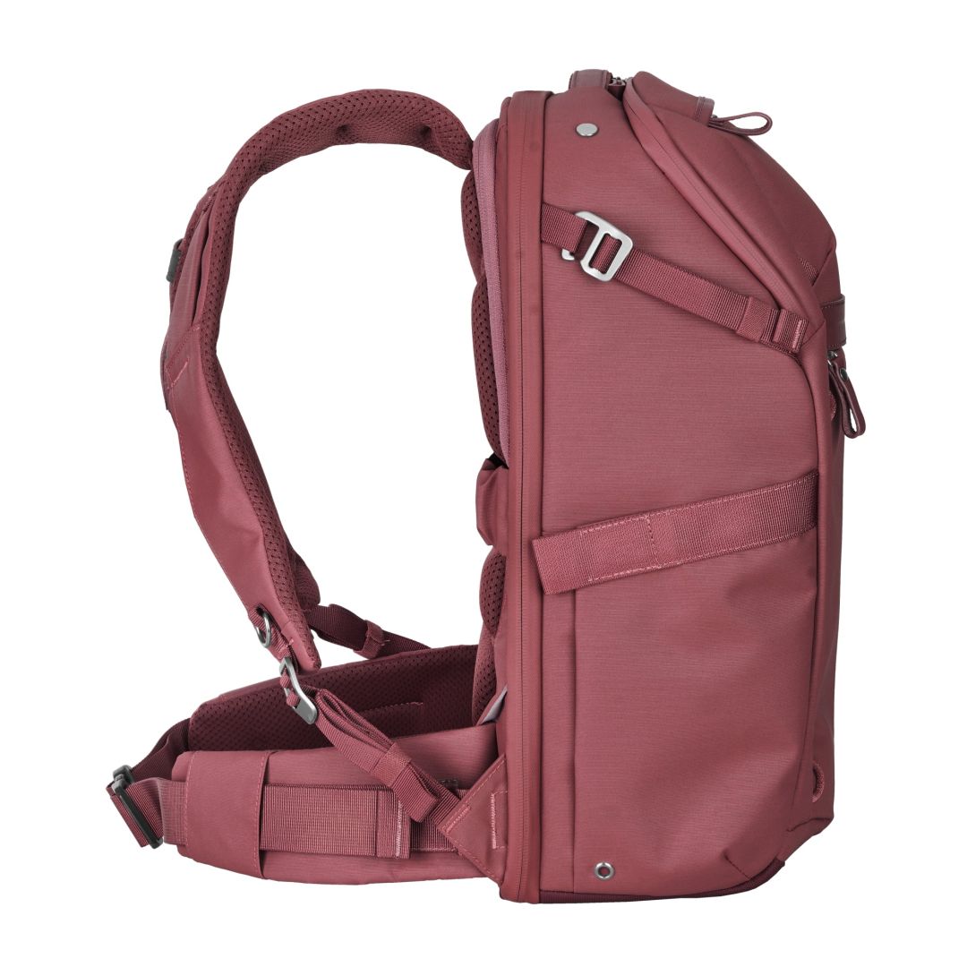 Vanguard VEO Metro 25-Liter Camera and Everyday Backpack Magenta