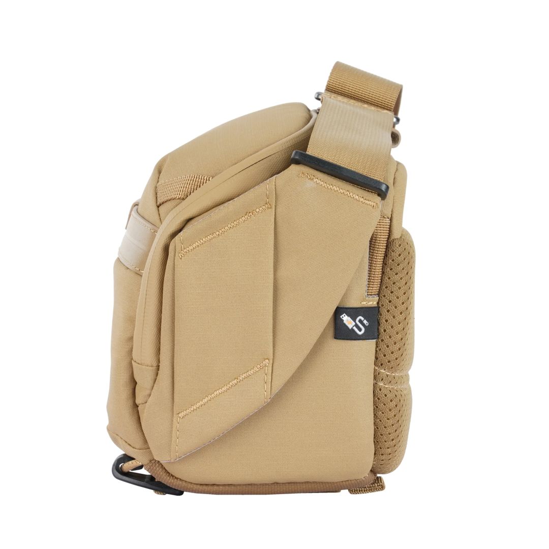 Vanguard VEO Metro 4-Liter Camera and Everyday Shoulder Bag Beige