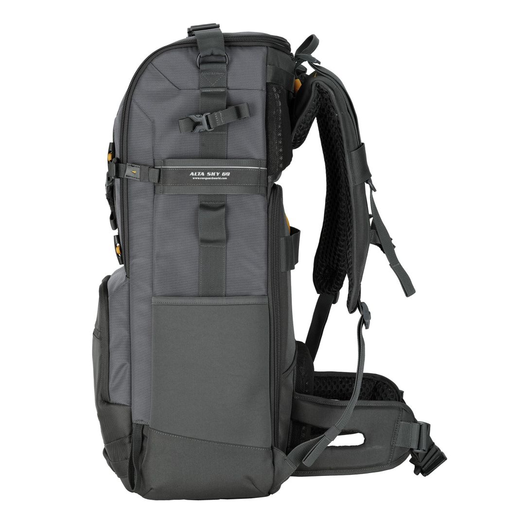Vanguard Alta Sky 69 Camera Backpack >1200mm and extra lenses 49 Litres Black
