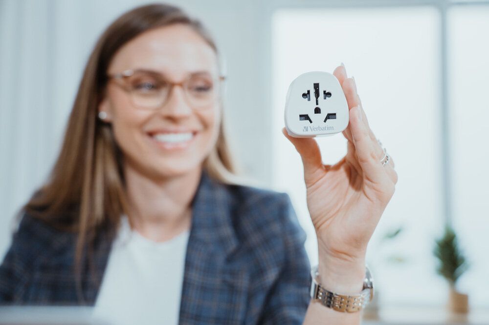 Verbatim World to Europe Adapter Travel Plug White