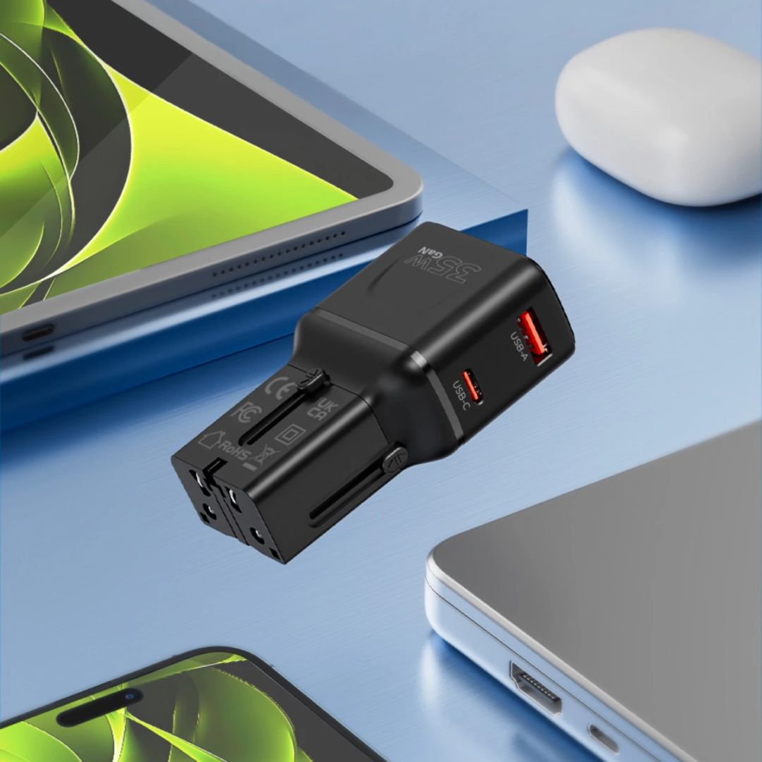 Mobile Origin 35W Travel Adapter EU/US/UK/AU PW25 Black