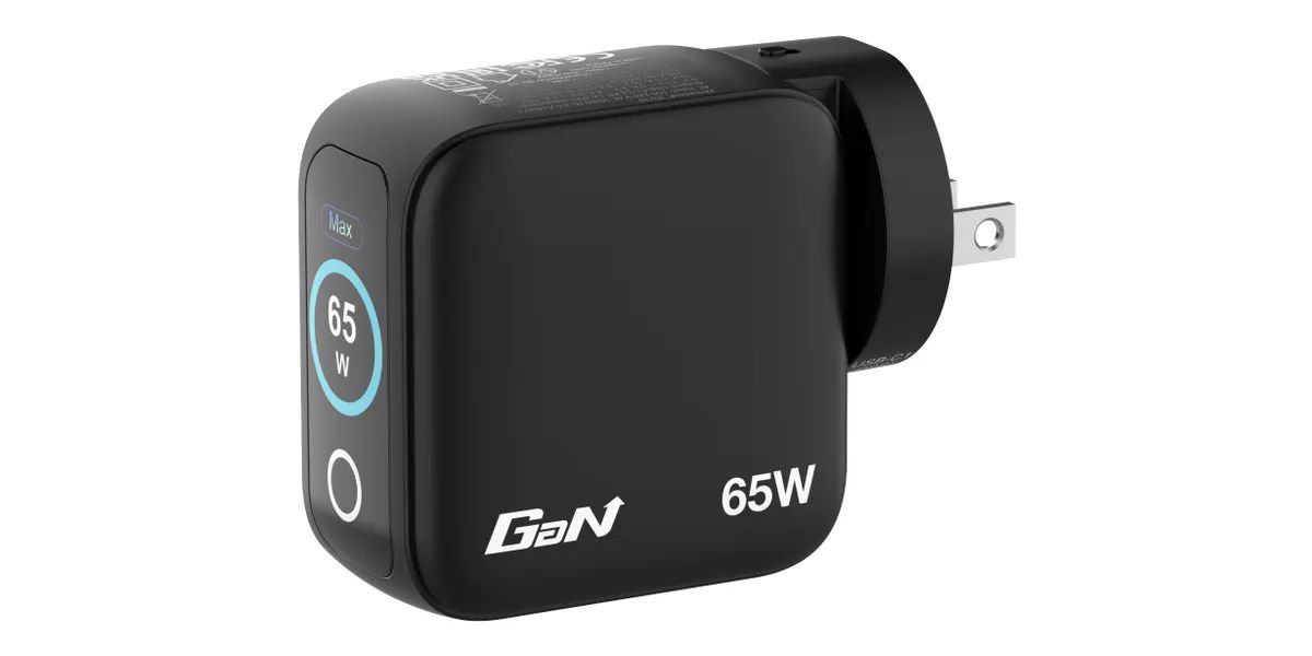 Verbatim Mini GaN Charger 3 Port 65W with Display (EU/UK/US) Black