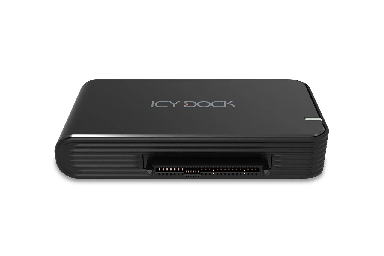 IcyDock CP134 USB4 to U.2/U.3 NVMe SSD Reader Adapter Black