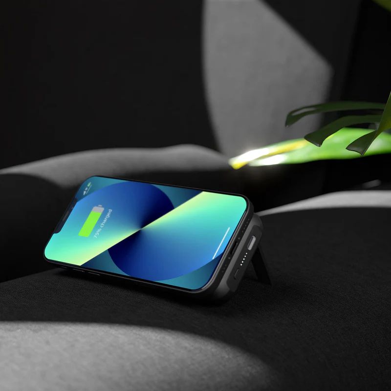 Zens Magnetic Single 4000mAh Powerbank Black