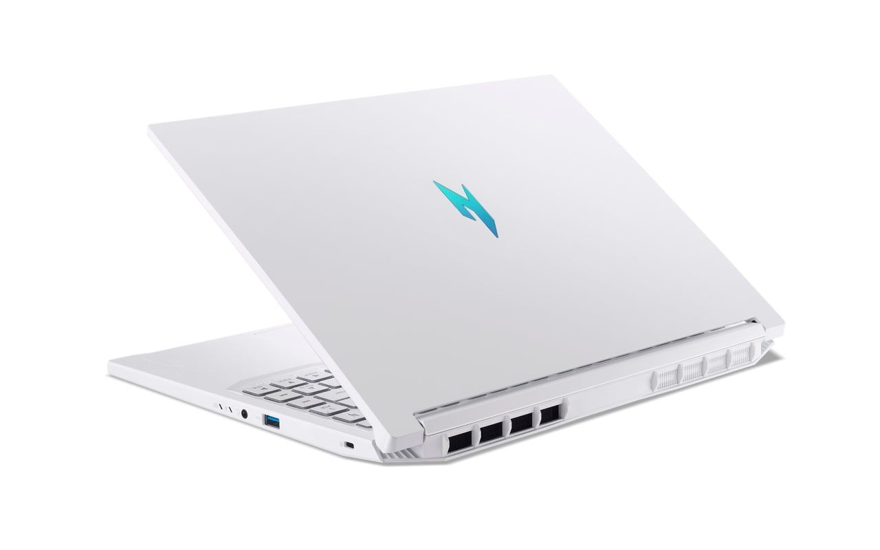 Acer Nitro 5 ANV14-62-R6A9 White