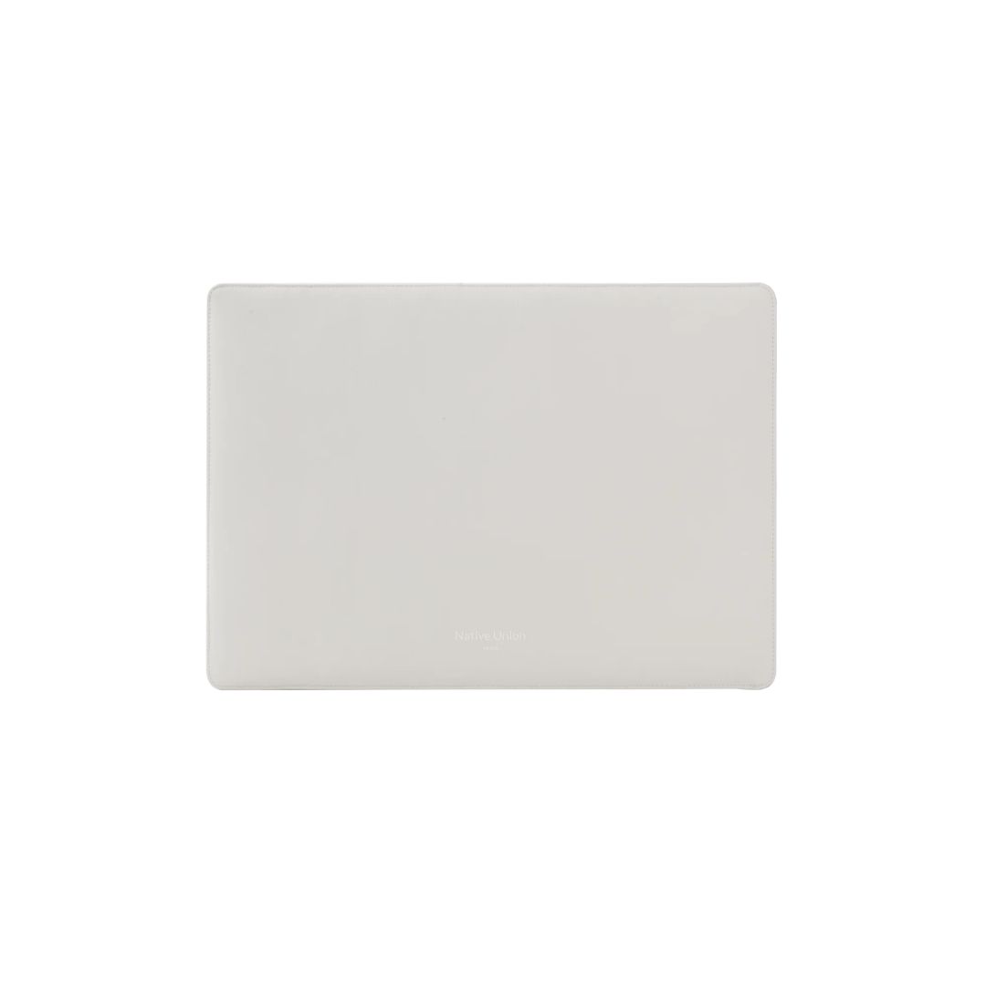 Native Union Stow Slim Sleeve case for Macbook 13/14
