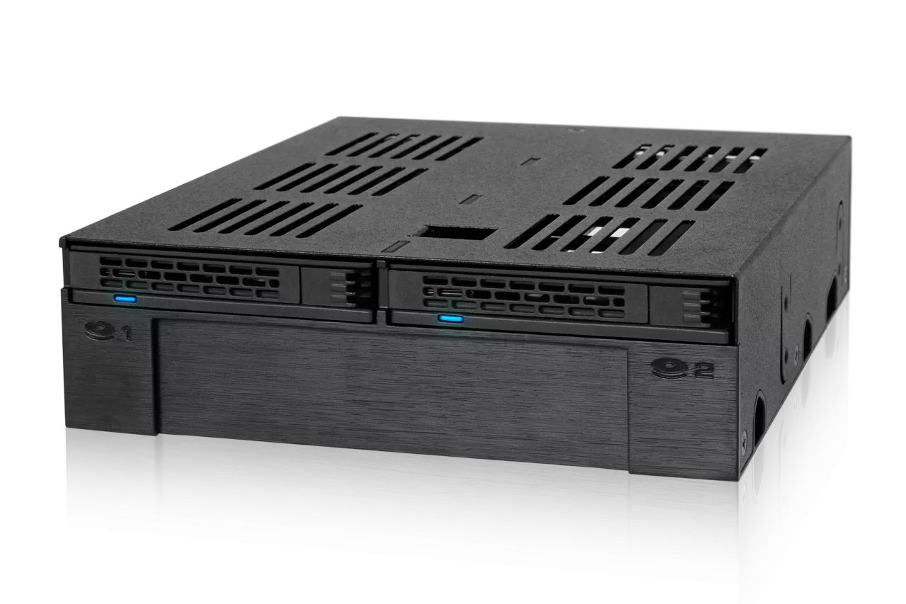 IcyDock ExpressCage MB322SP-B 2x2.5