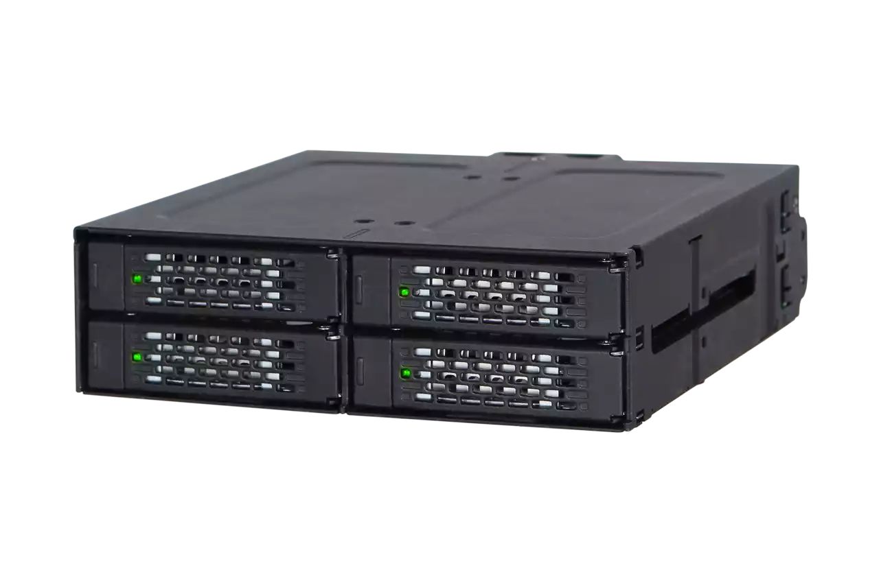 IcyDock ToughArmor MB607SP-B Rugged 4 x 2.5