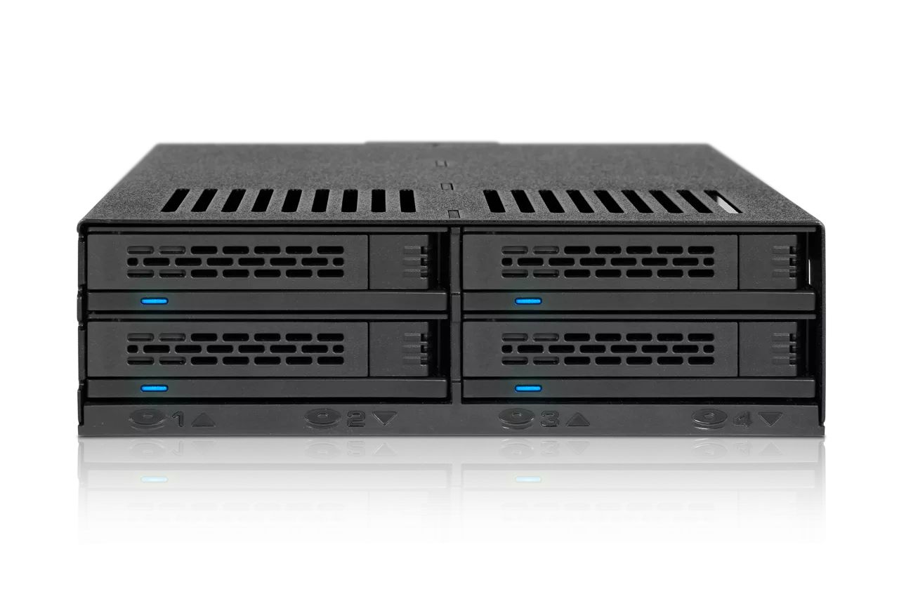 IcyDock ExpressCage MB324SP-B 4 Bay 2.5