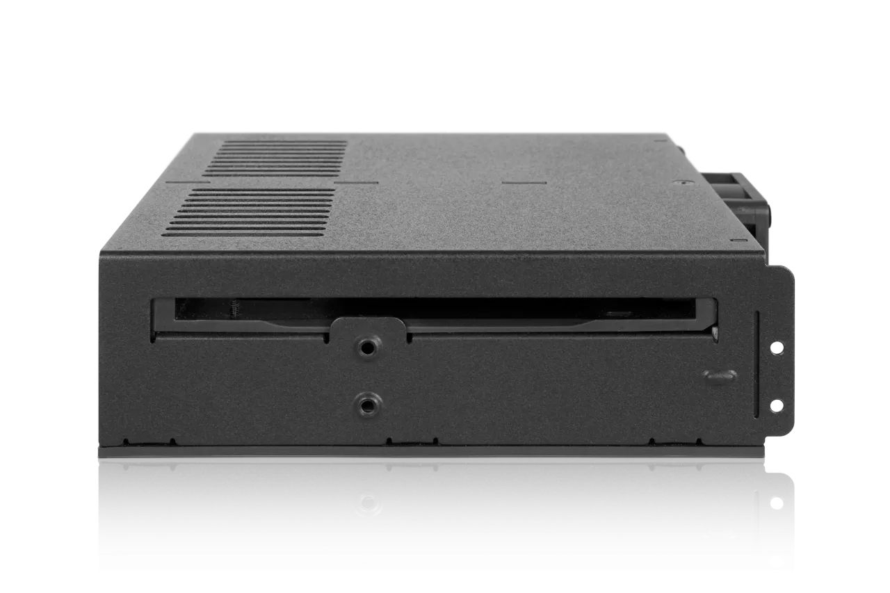 IcyDock ExpressCage MB324SP-B 4 Bay 2.5