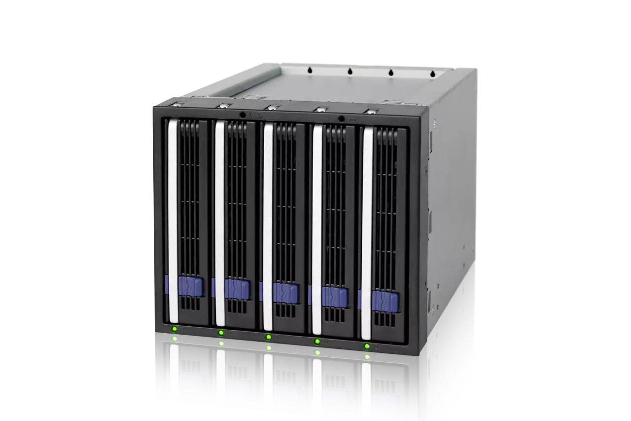 IcyDock FatCage MB155SP-B 5 Bay EZ-Tray 3.5