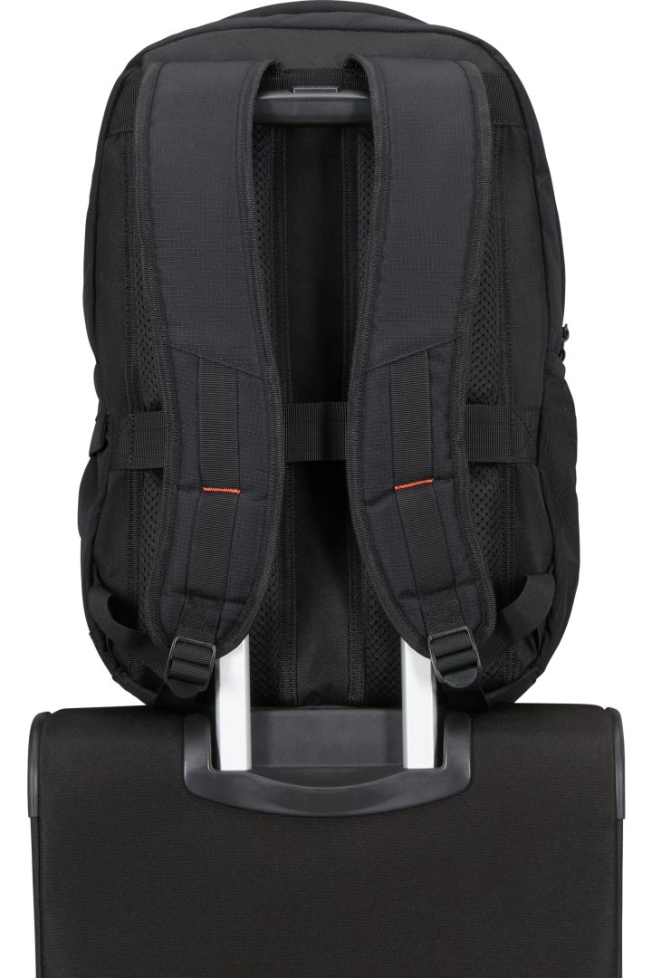 American Tourister At Work Nxt 17,3