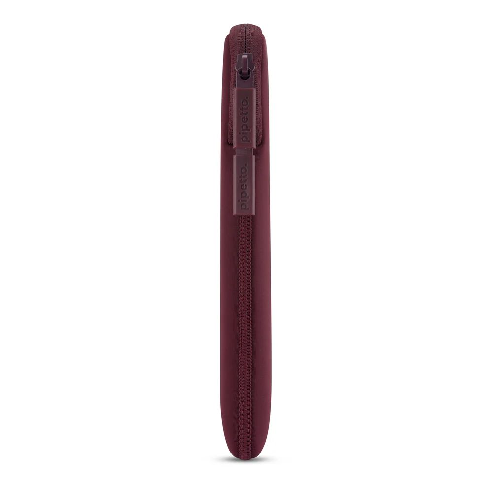 Pipetto Classic Fit Sleeve case for MacBook Neo 13/14 (A18 Pro) Burgundy
