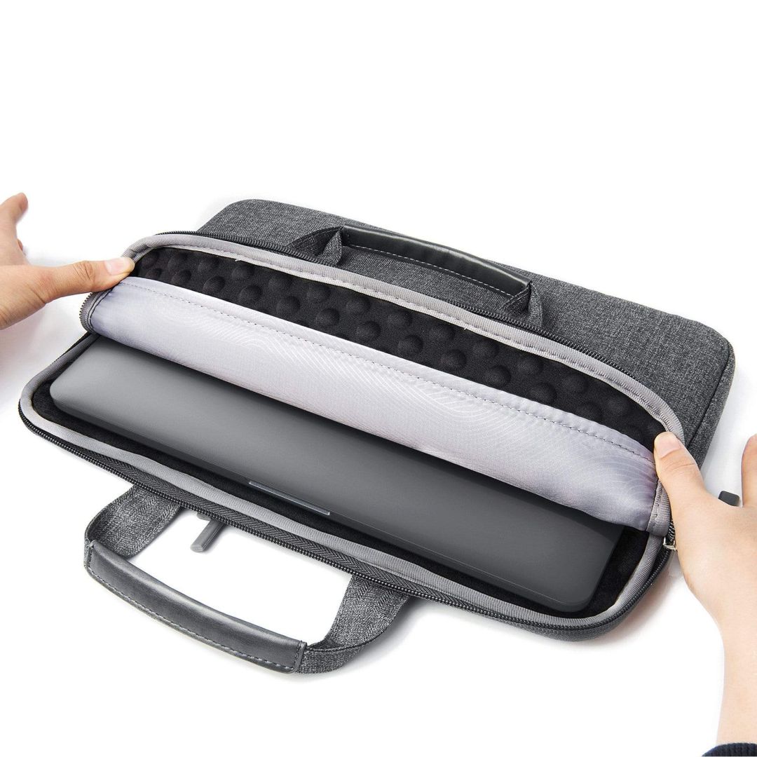 Satechi Fabric Water-Resistant Laptop Carrying Case with Pockets 15