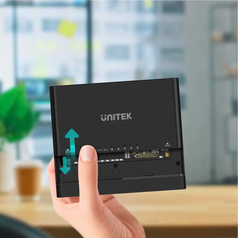 Unitek SolidForce+ USB-C to PCIe/NVMe M.2 SSD Enclosure plus SATA III Adapter with Offline Clone