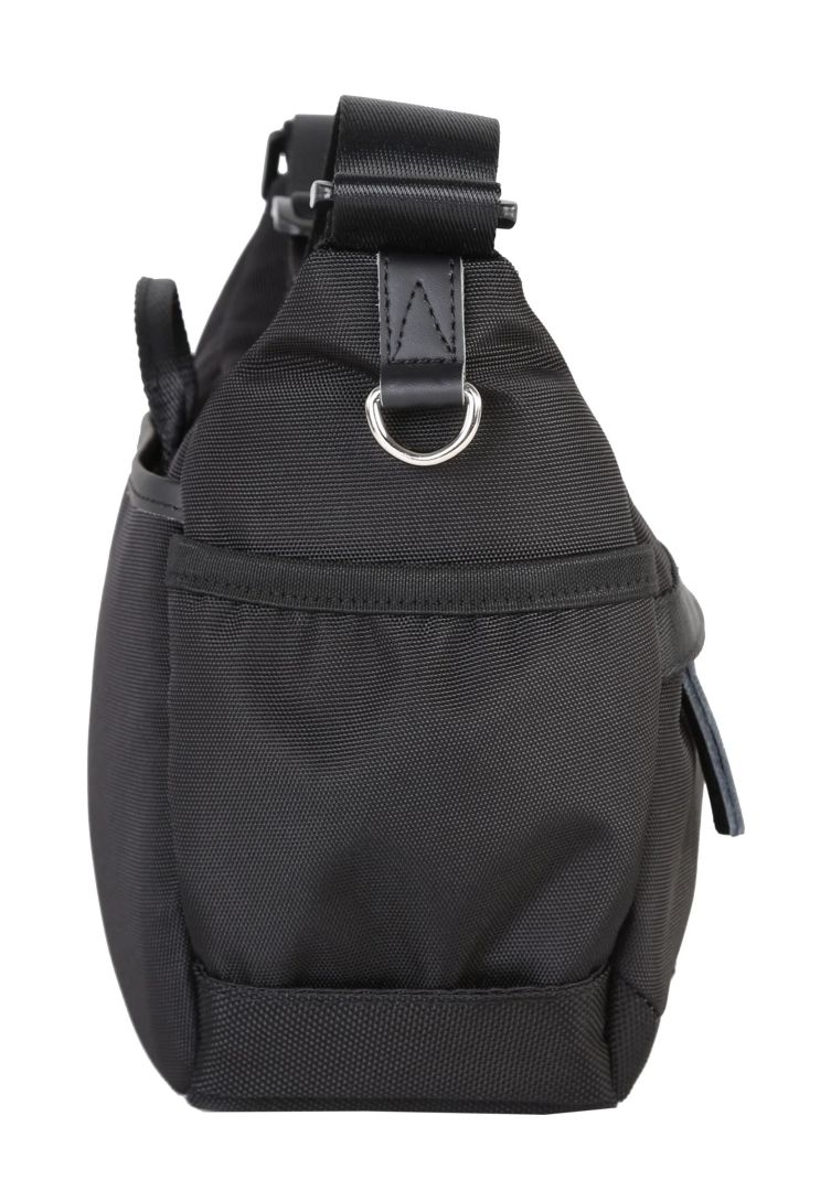 Vanguard VEO GO 21M BK Shoulder Bag – Compact Camera Storage, Quick Top Access, Mini Tablet Compatible Black