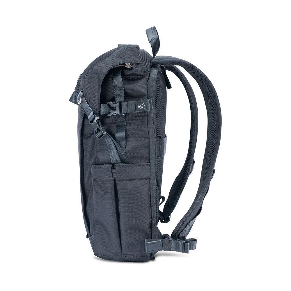 Vanguard VEO GO 42M BK Camera Backpack – Slim Mirrorless Camera Backpack with Rear Access, Tablet Storage & Travel Tripod Carry Black