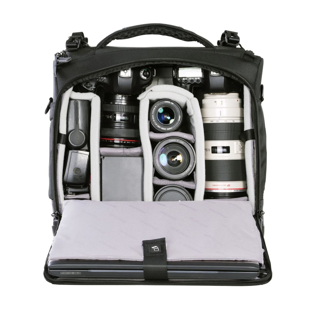 Vanguard VEO Select 42T Trolley Camera Bag – Black