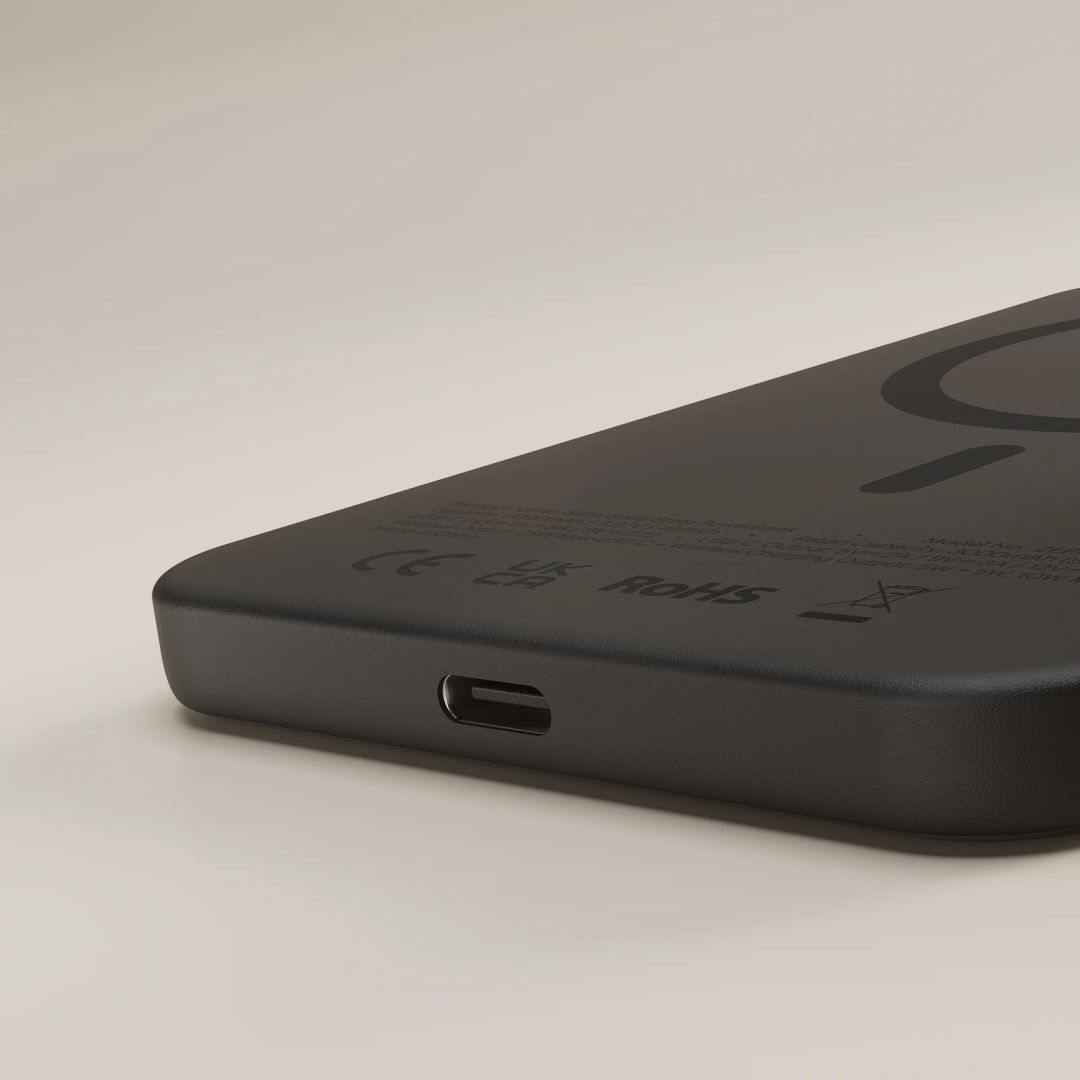 Zens Semi Solid State 5000mAh PowerBank Black