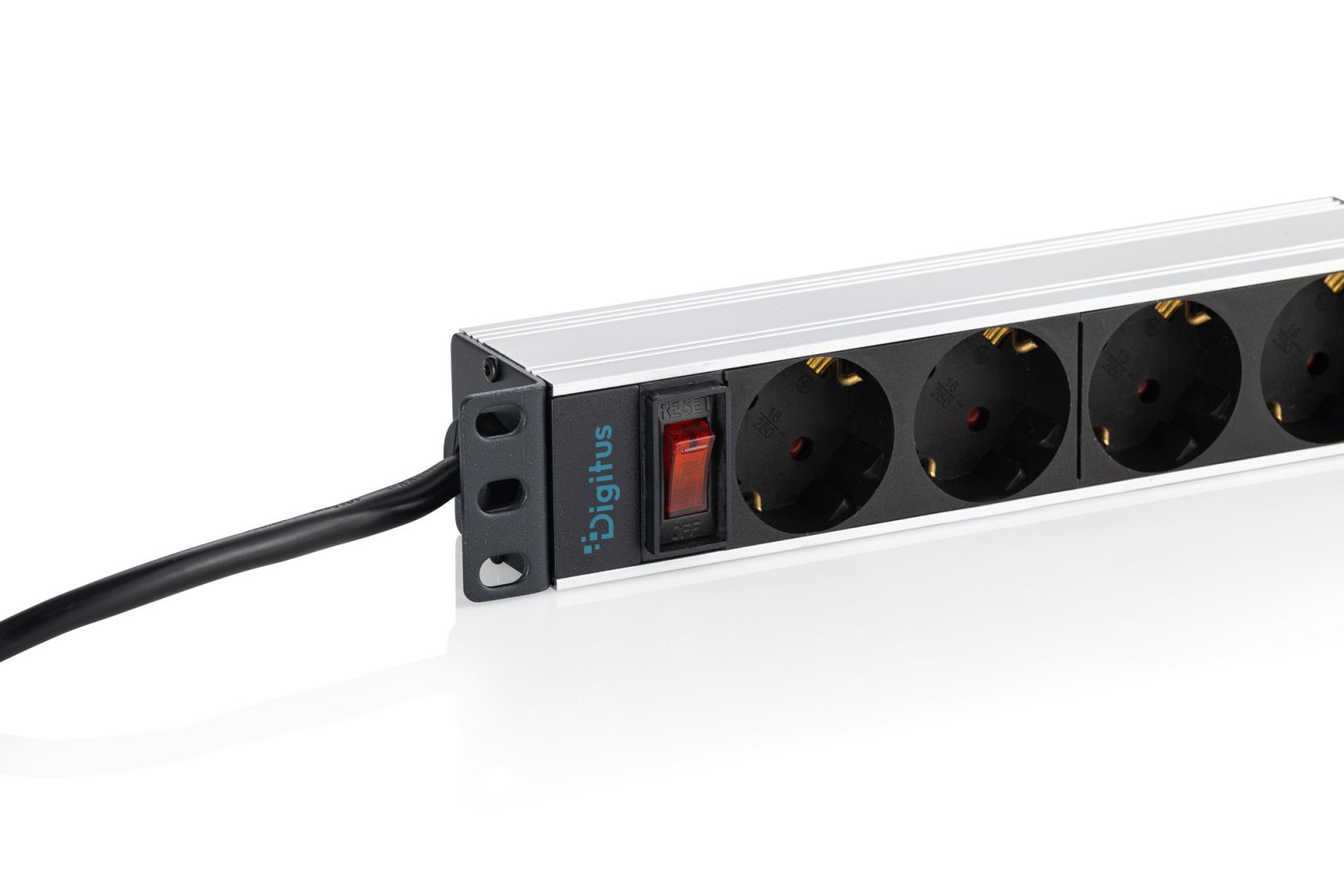 Digitus DN-95418-S Túlfeszültségvédő 4DIN 2m Black/White