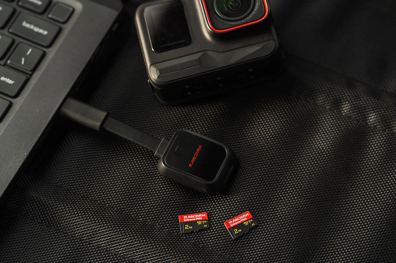 Sandisk 32GB microSDXC Extreme Pro UHS-I V30 A1 adapter nélkül