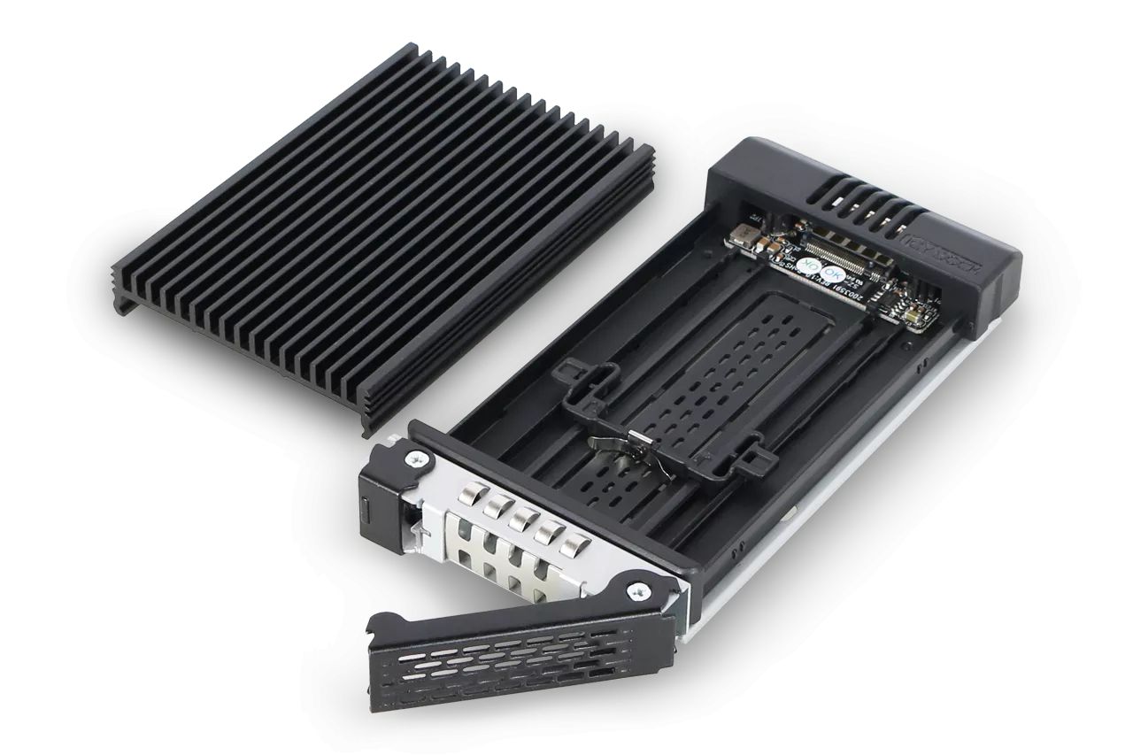 IcyDock MB601TP-1B ToughArmor MB601VK-1B / MB601M2K-1B Removable M.2 SSD Tray