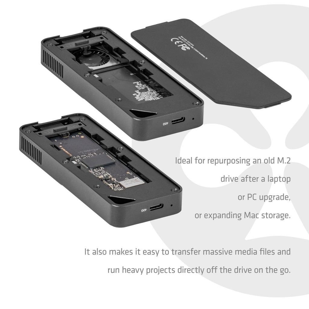 Club3D CAC-2510 M.2 SSD Enclosure with Cooling Fan NVMe USB4 40Gbps