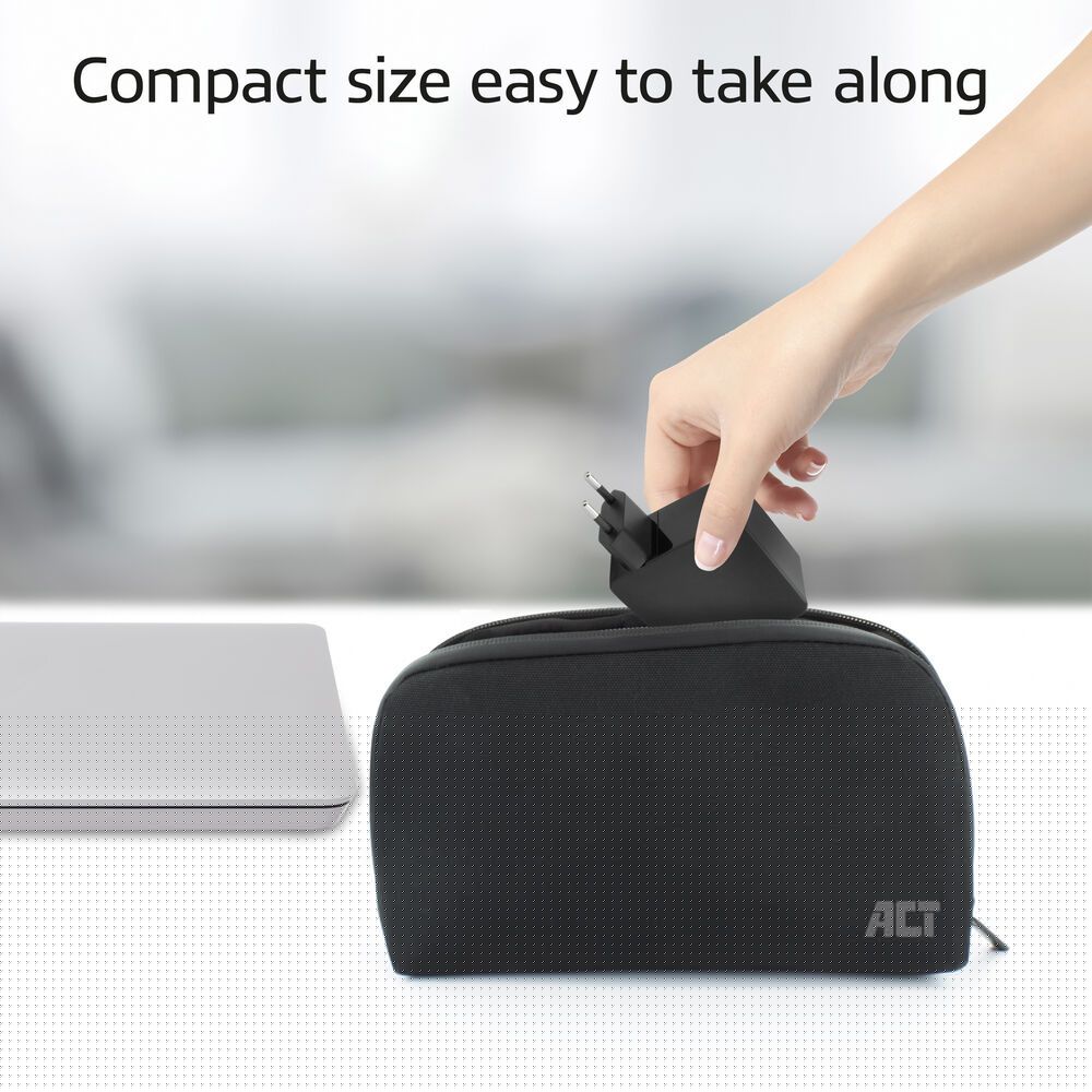 ACT AC8501 City Accessory Travel Organizer made from recycled plastic bottles Black